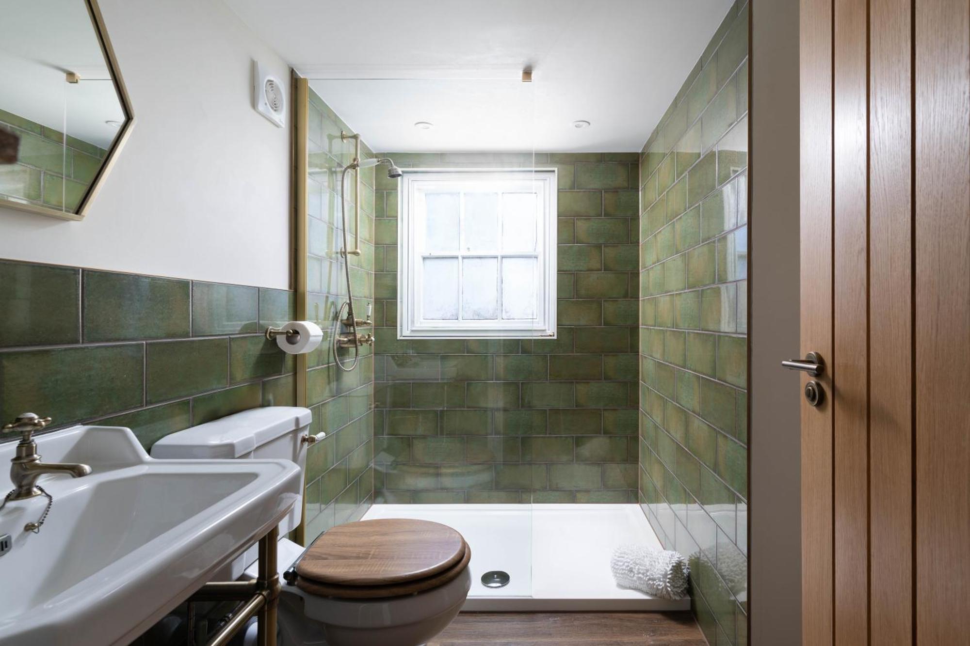 Modern Central One Bedroom Apartment In Penzance Exterior photo