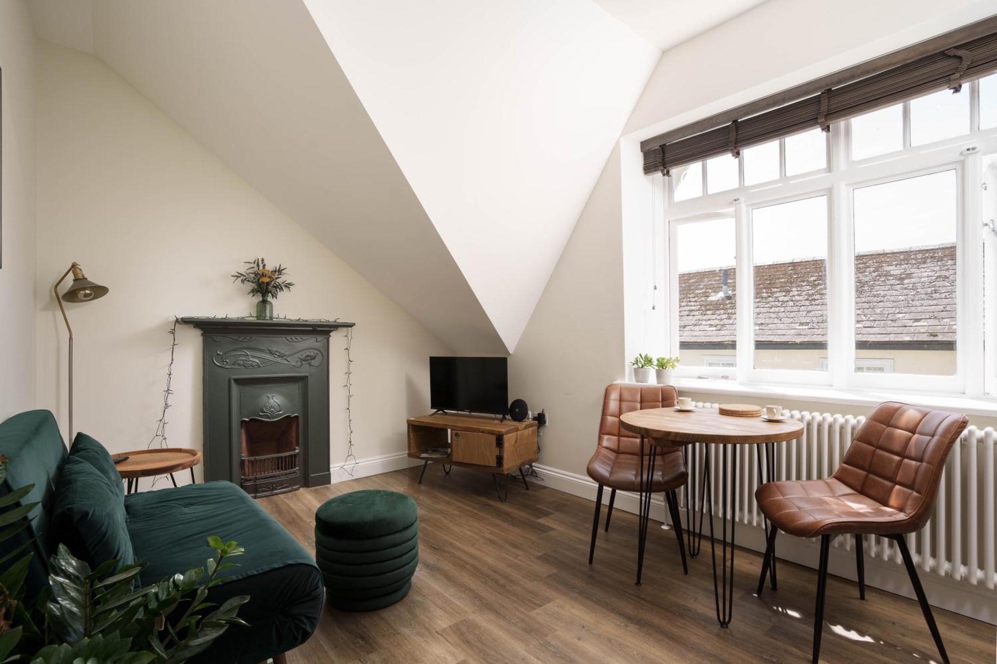 Modern Central One Bedroom Apartment In Penzance Exterior photo